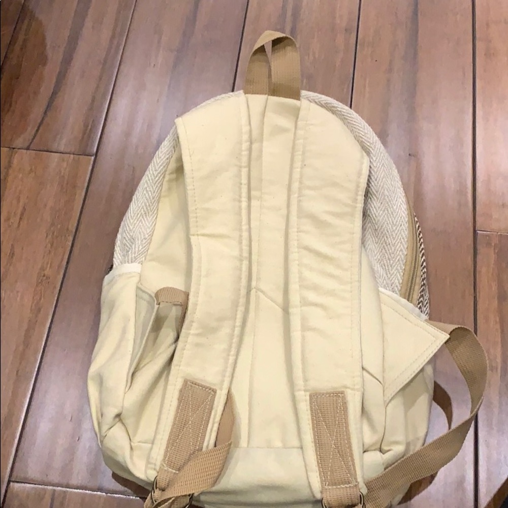 Small backpack - Picture 3 of 3